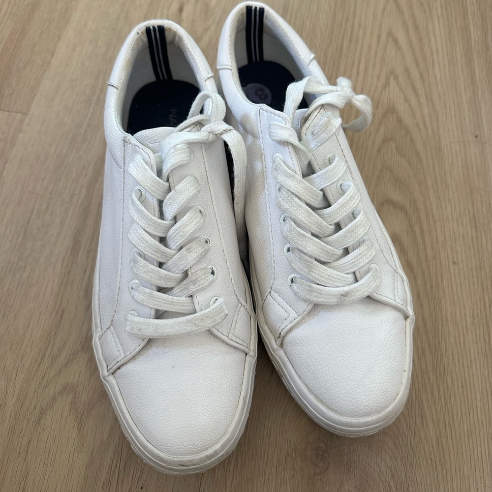Nautica Sneakers